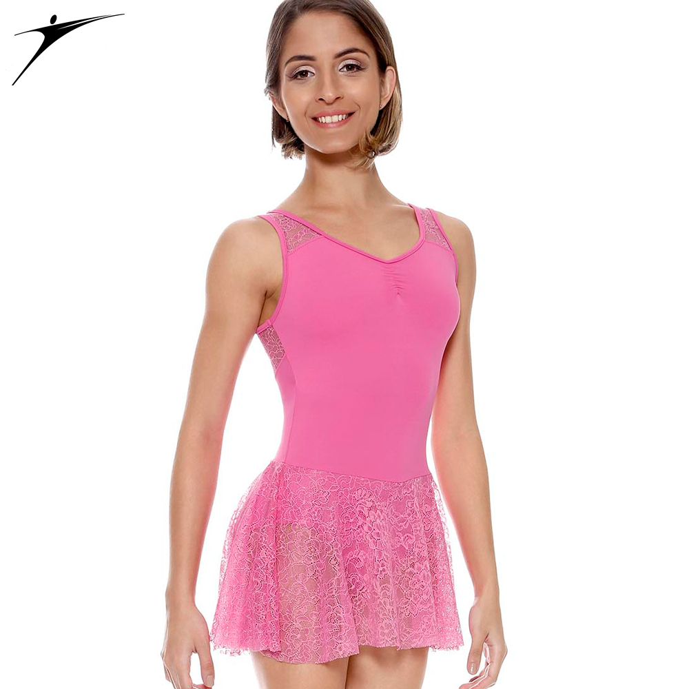 Vestido de Ballet com saia em Floral Lace