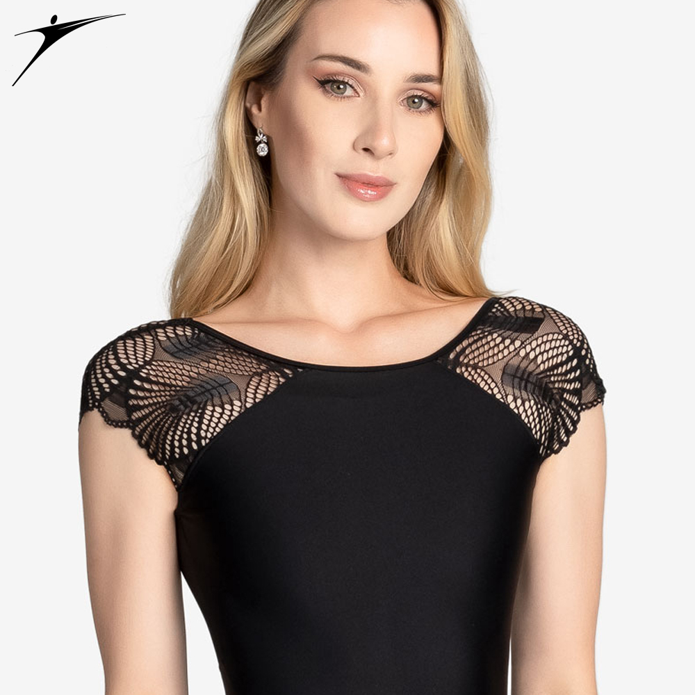 Maillot com detalhes em renda floral