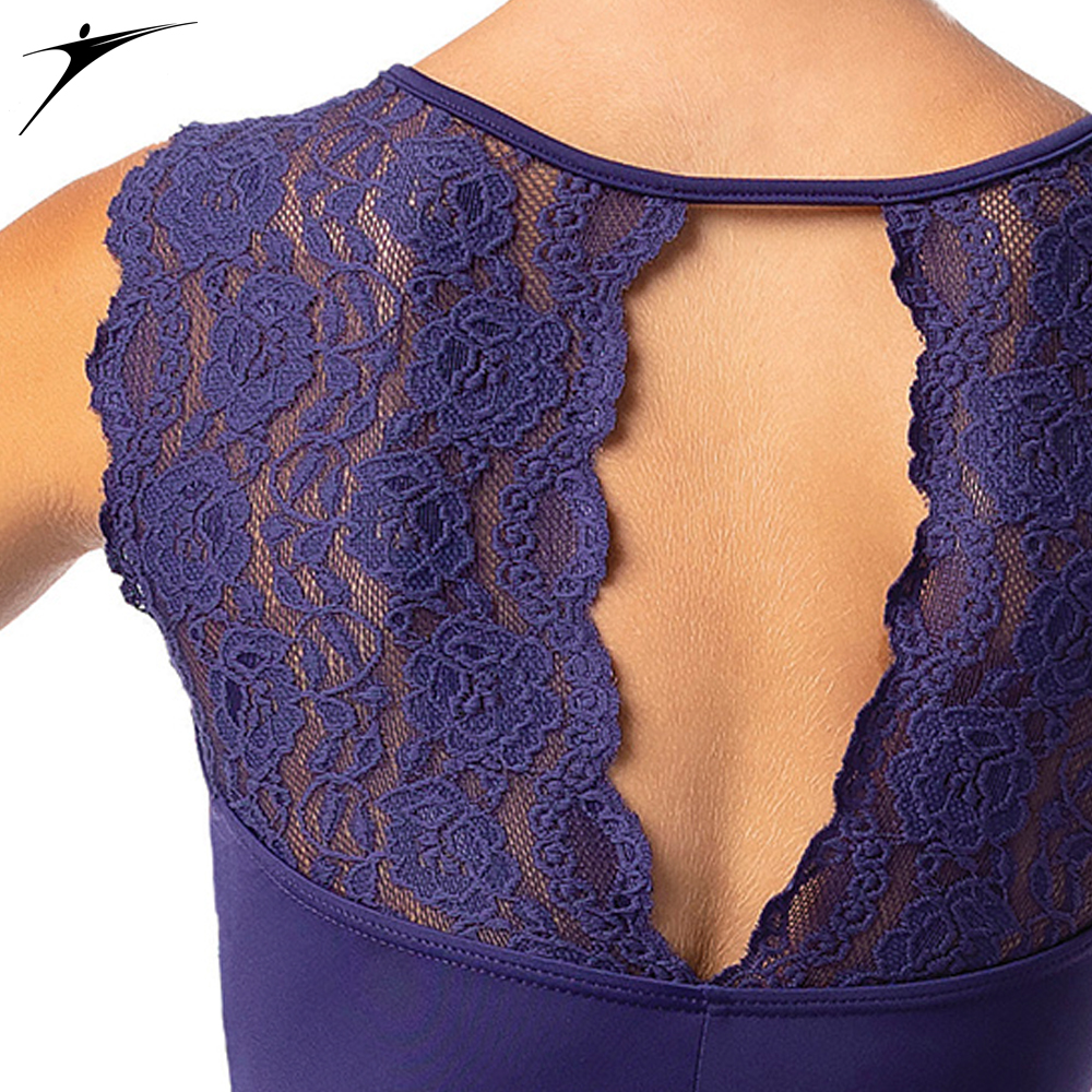 Maillot com detalhes em renda e decote nas costas