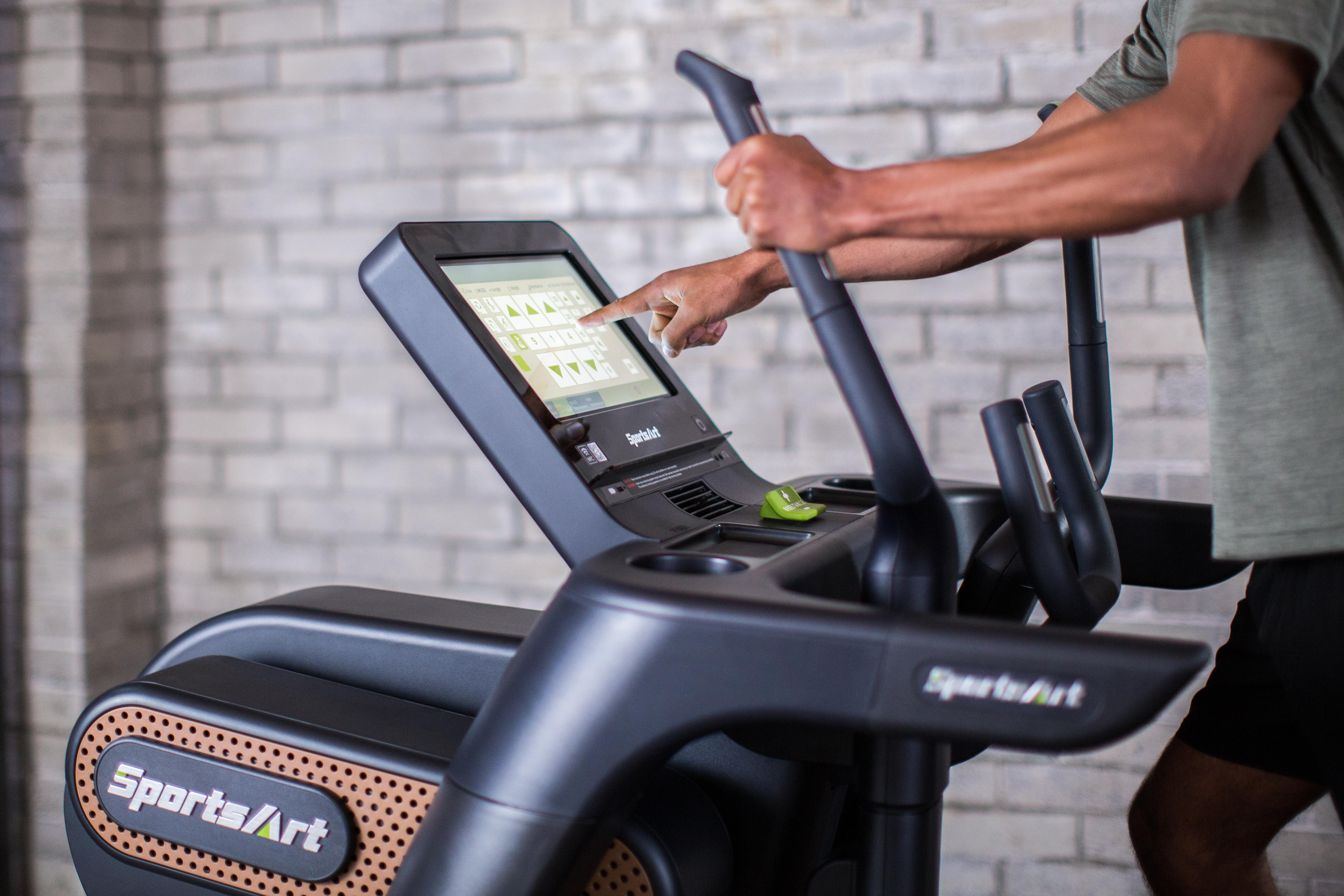 Cross Trainer V886 - Verso - Com Display De 16´´