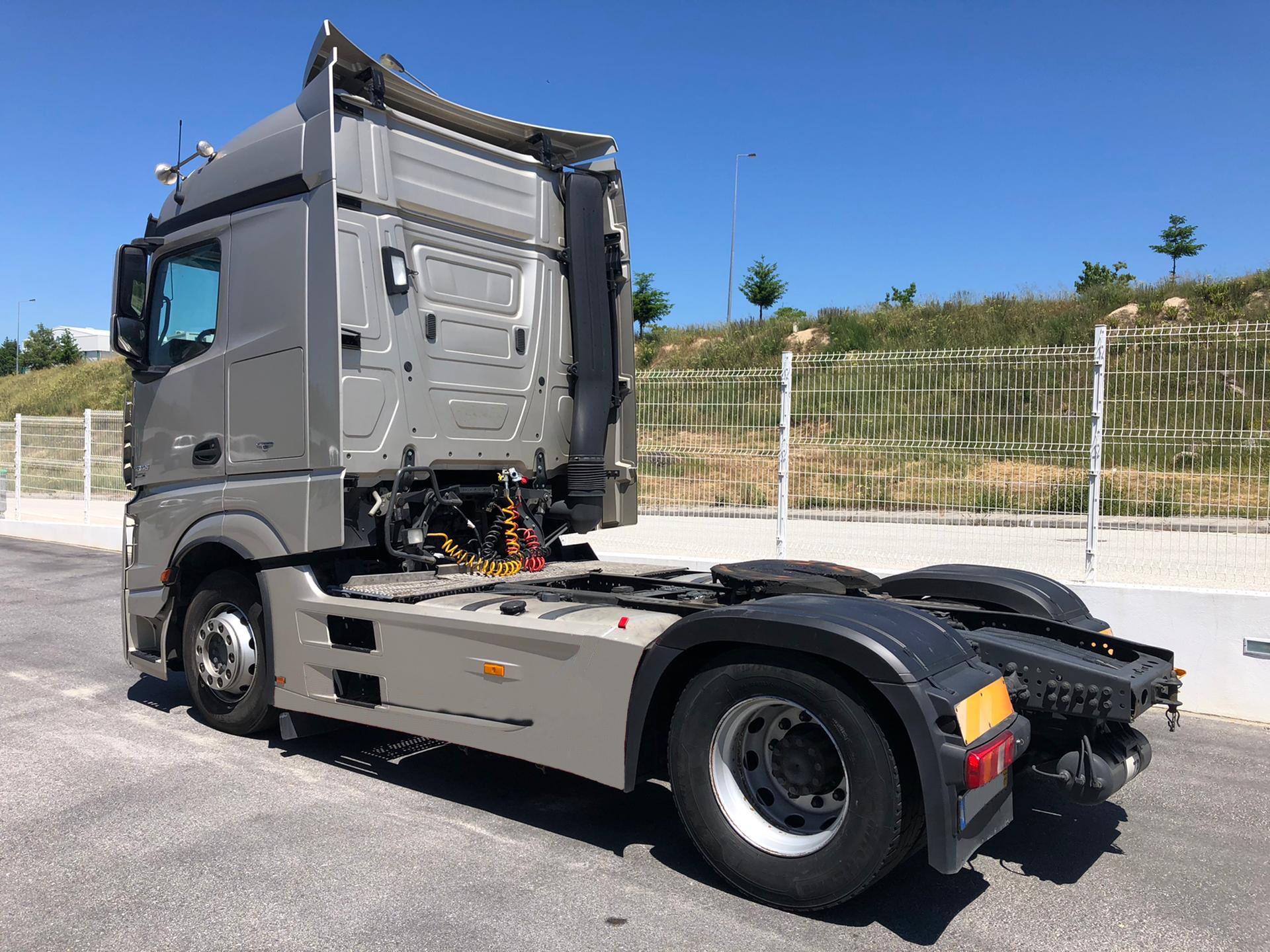 MERCEDES ACTROS 1848 *VENDIDO*